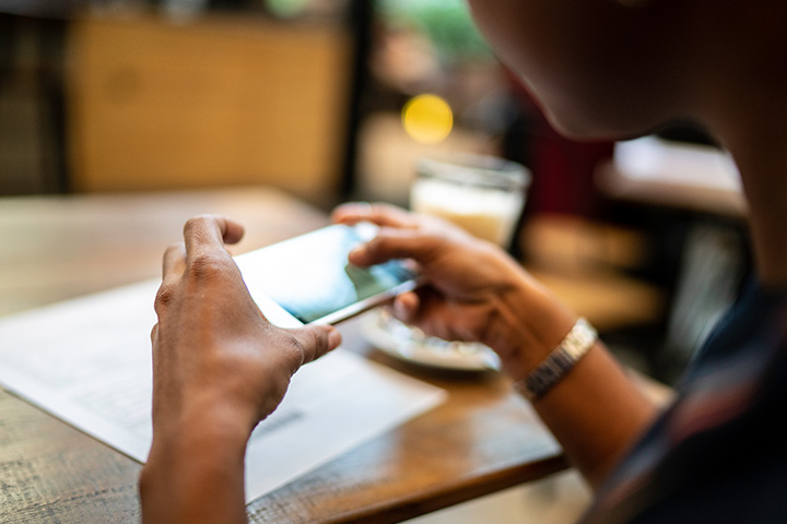 Scanning document with mobile