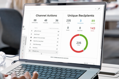 Person using the Omichannel Orchestration component of Inspire Flex to track channel events