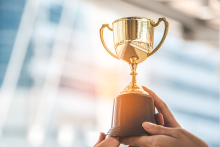 Trophée étincelant